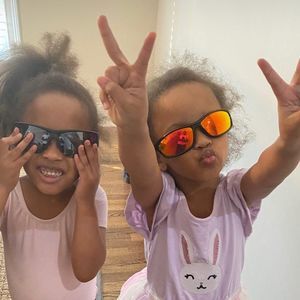 Meet your Posher, Marques